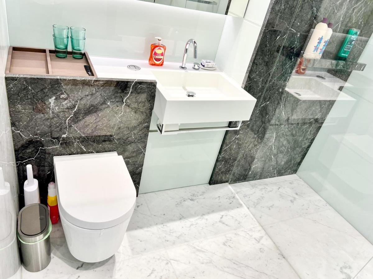 Апарт отель Deluxe Entire Studio Next To London Eye & Trafalgar Square Экстерьер фото